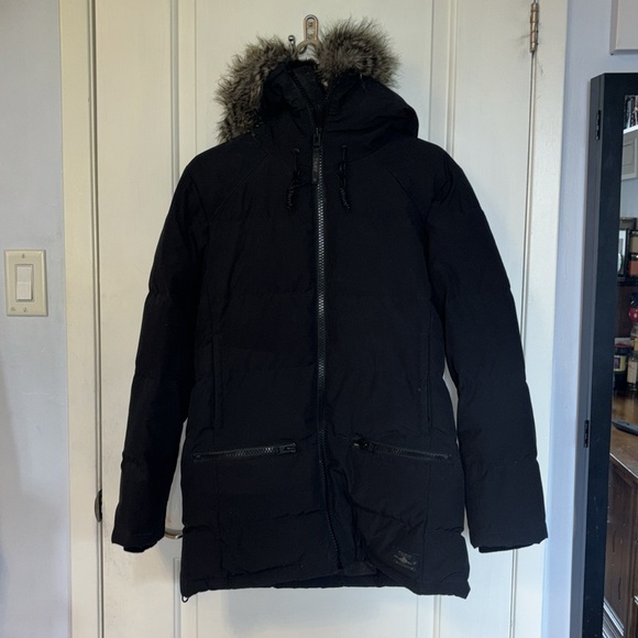 TNA / Aritzia Long Down Puffy Winter Jacket - Picture 2 of 11